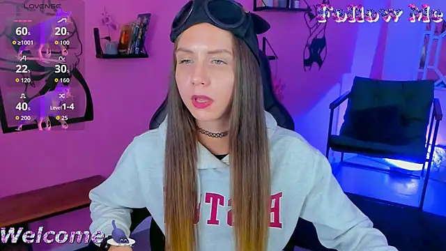 GrayceWild online show from 2, 10, 2025