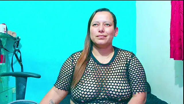 Snapshot of Diana_Lozano chatting on 12, 1, 2026 Diana Lozano online show from 12, 1, 2026