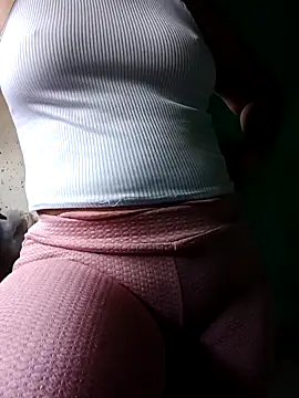 ValeriaSantos- online show from 9, 10, 2025