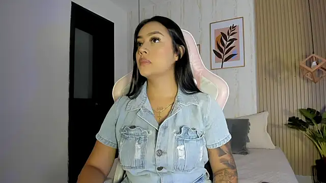 CameronCollins  online show from 23, 9, 2025