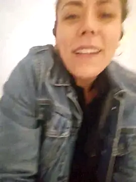 Ellie-L-Elizabeth online show from 10, 5, 2026