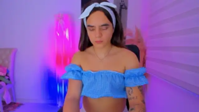 Snapshot of alask_pears0 chatting on 27, 11, 2025 alask pears0 online show from 27, 11, 2025