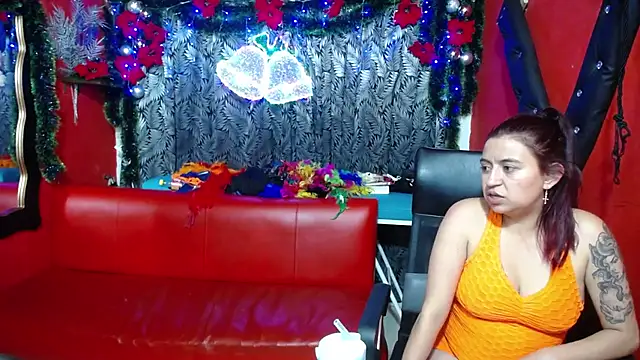 lesbiancuple online show from 20, 12, 2024