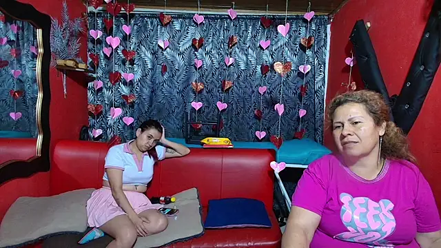 lesbiancuple online show from 13, 2, 2025
