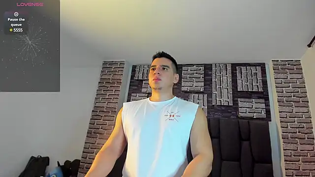 Snapshot of leyton_flex chatting on 17, 1, 2025 leyton flex online show from 17, 1, 2025