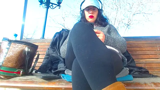 SquirtyMellissaLabia online show from 19, 1, 2025