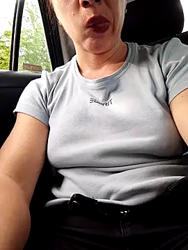 SquirtyMellissaLabia online show from 19, 5, 2026