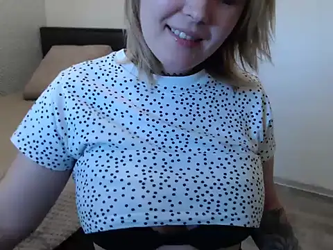 leeilawow online show from 21, 5, 2026