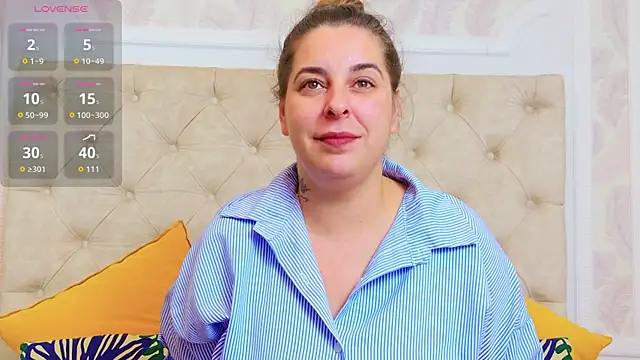 KarinaNoir online show from 6, 10, 2025