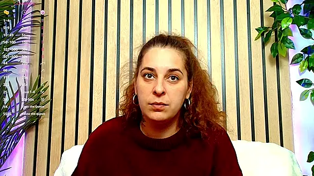 Snapshot of KarinaNoir chatting on 19, 4, 2026 KarinaNoir online show from 19, 4, 2026