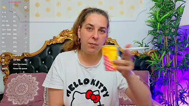 Snapshot of KarinaNoir chatting on 29, 4, 2026 KarinaNoir online show from 29, 4, 2026