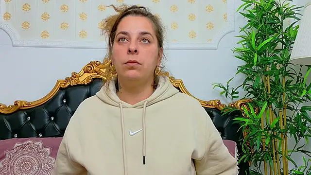 Snapshot of KarinaNoir chatting on 1, 5, 2026 KarinaNoir online show from 1, 5, 2026