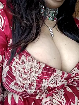 Snapshot of SIDDHAA--897 chatting on 31, 1, 2025 SIDDHAA--897 online show from 31, 1, 2025