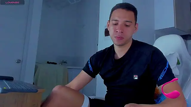 Snapshot of petter_coleman_ chatting on 26, 2, 2025 petter coleman online show from 26, 2, 2025