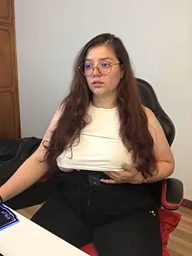 Snapshot of kayortiiz chatting on 22, 2, 2026 kayortiiz online show from 22, 2, 2026