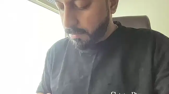 Snapshot of rahulkweel chatting on 19, 12, 2024 rahulkweel online show from 19, 12, 2024