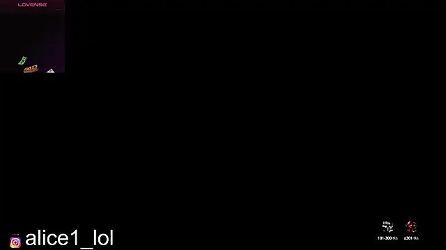 Snapshot of candy_alicee chatting on 12, 9, 2025 candy alicee online show from 12, 9, 2025