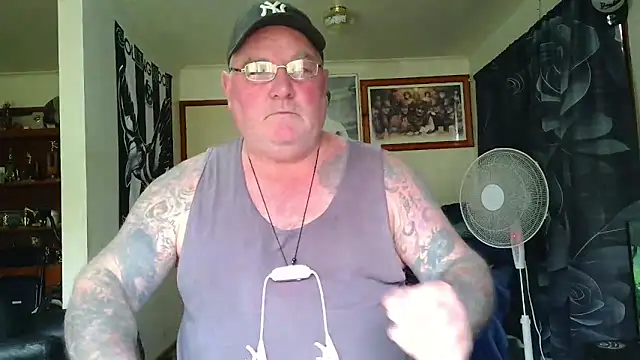 Snapshot of HOTANAL chatting on 20, 6, 2026 HOTANAL online show from 20, 6, 2026