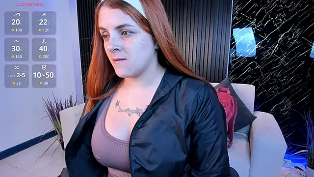 Snapshot of kimbrownn chatting on 18, 12, 2025 kimbrownn online show from 18, 12, 2025