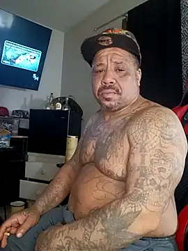 Snapshot of yellowwetfox chatting on 27, 12, 2024 yellowwetfox online show from 27, 12, 2024