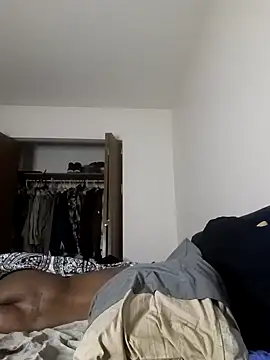 Snapshot of yellowwetfox chatting on 26, 1, 2025 yellowwetfox online show from 26, 1, 2025