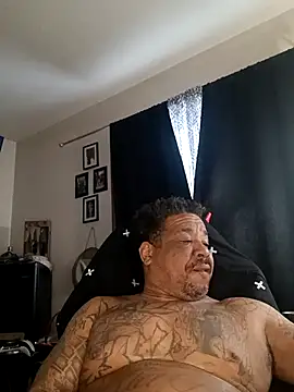 Snapshot of yellowwetfox chatting on 1, 2, 2025 yellowwetfox online show from 1, 2, 2025