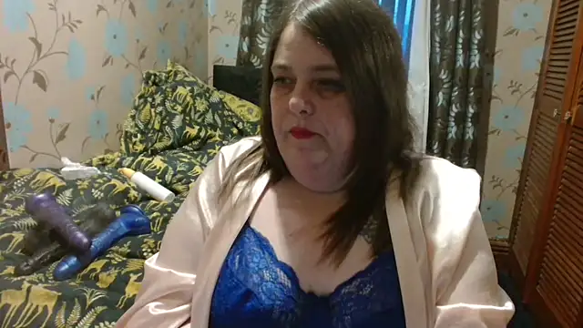 Snapshot of HouseWifeWhore_Milf chatting on 17, 2, 2026 HouseWifeWhore Milf online show from 17, 2, 2026