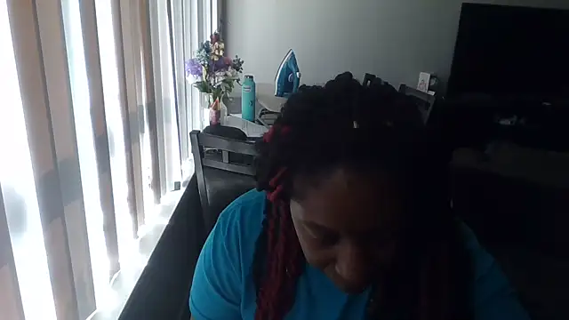 markquanna online show from 10, 10, 2025