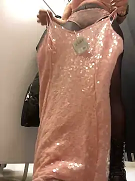 CrazzyChicks online show from 16, 2, 2025