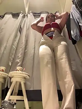 Snapshot of CrazzyChicks chatting on 21, 2, 2026 CrazzyChicks online show from 21, 2, 2026