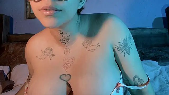 Lilmuh  online show from 13, 2, 2025