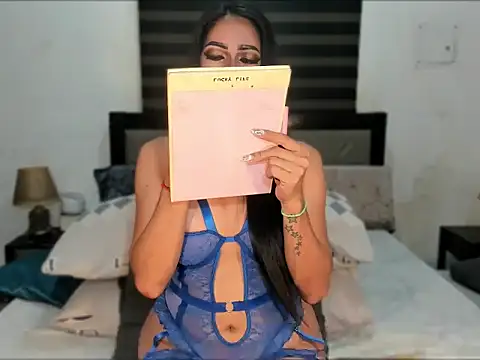 Snapshot of Johannah_khalifa chatting on 2, 4, 2026 Johannah khalifa online show from 2, 4, 2026