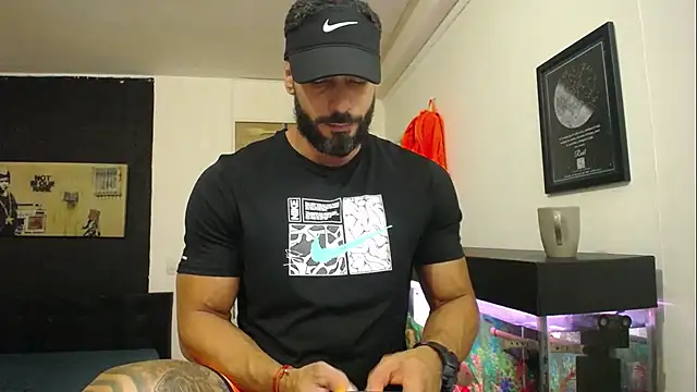 romeolovedark online show from 17, 2, 2025