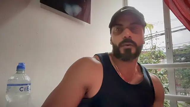 romeolovedark online show from 28, 10, 2025