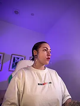 IvyHoney online show from 5, 2, 2025