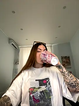 IvyHoney online show from 9, 9, 2025