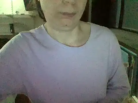 Snapshot of Moi_Lina chatting on 9, 3, 2025 Moi Lina online show from 9, 3, 2025