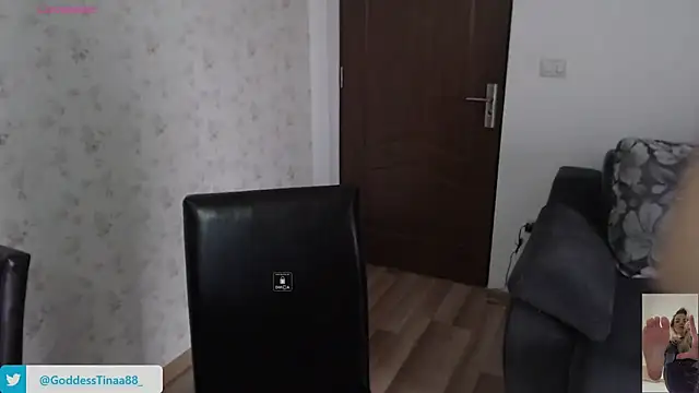 Goddess Tina online show from 7, 11, 2025