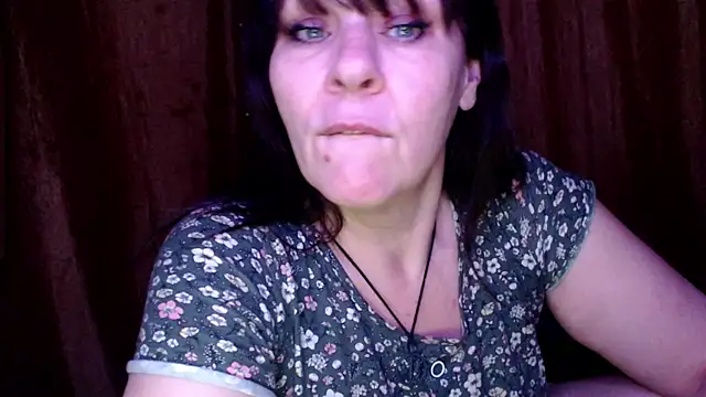 karina ren  online show from 11, 2, 2025