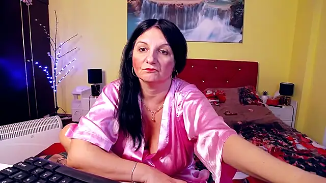 AlexaMorreno online show from 6, 1, 2025