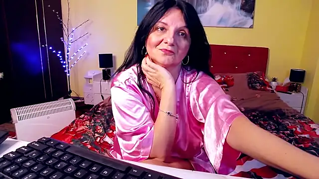 AlexaMorreno online show from 6, 1, 2025