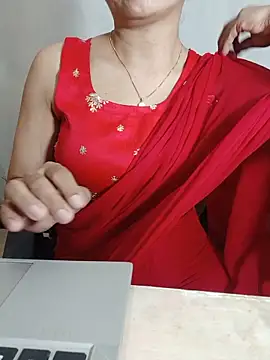 Snapshot of Chanchal--Navya chatting on 13, 5, 2026 Chanchal--Navya online show from 13, 5, 2026
