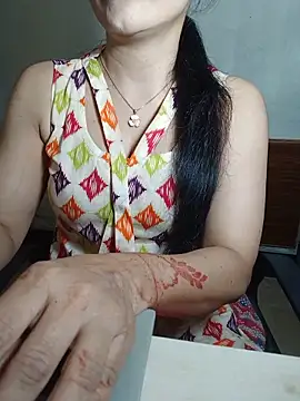 Snapshot of Chanchal--Navya chatting on 22, 5, 2026 Chanchal--Navya online show from 22, 5, 2026
