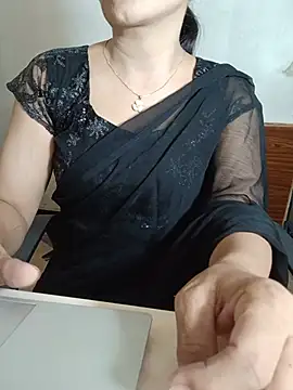 Snapshot of Chanchal--Navya chatting on 24, 5, 2026 Chanchal--Navya online show from 24, 5, 2026
