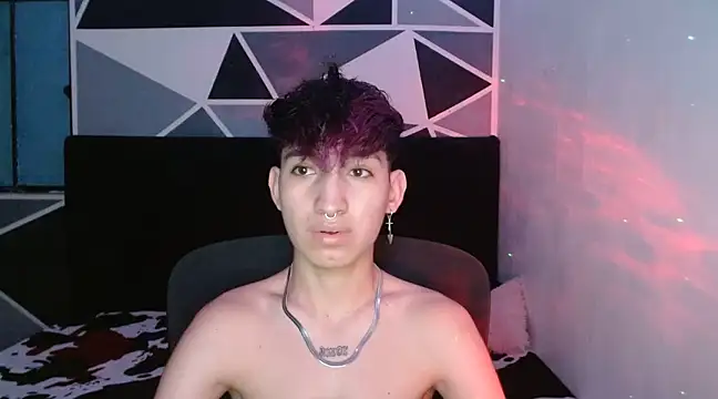 Snapshot of littlextreme chatting on 10, 12, 2024 littlextreme online show from 10, 12, 2024