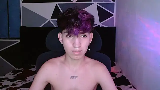 Snapshot of littlextreme chatting on 18, 12, 2024 littlextreme online show from 18, 12, 2024