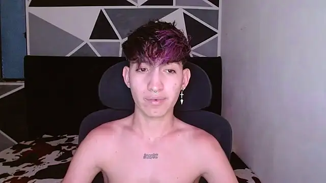 Snapshot of littlextreme chatting on 20, 12, 2024 littlextreme online show from 20, 12, 2024