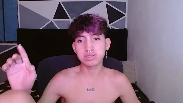 Snapshot of littlextreme chatting on 23, 12, 2024 littlextreme online show from 23, 12, 2024