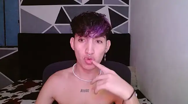 Snapshot of littlextreme chatting on 9, 1, 2025 littlextreme online show from 9, 1, 2025