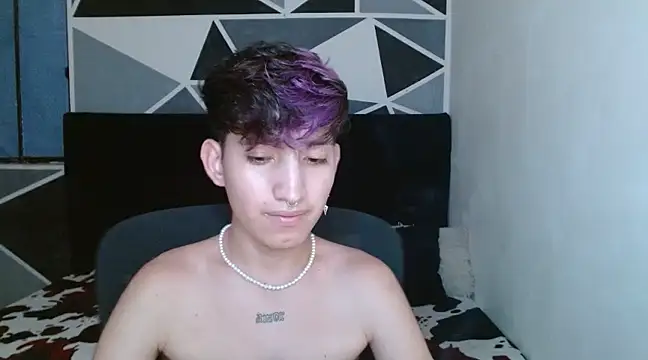 Snapshot of littlextreme chatting on 9, 1, 2025 littlextreme online show from 9, 1, 2025